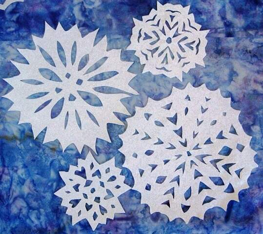 Christmas Mini Snowflake Cutouts (10/Package)