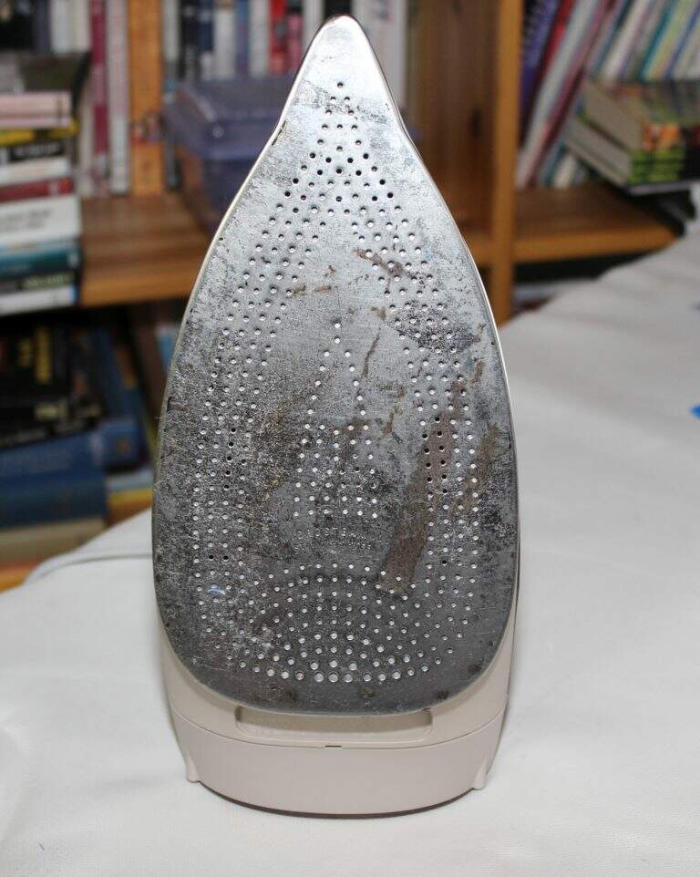 How to Clean Glue from the Bottom of Your Iron